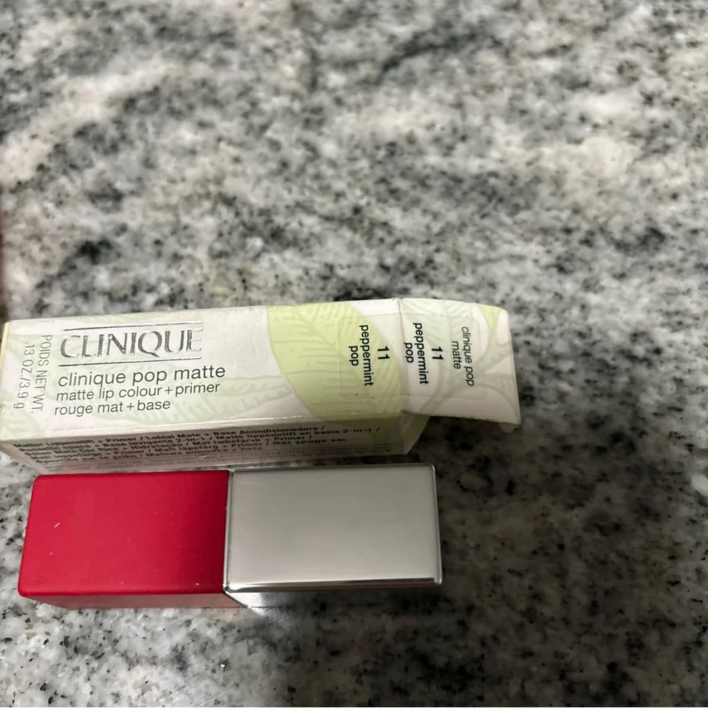 Bonus gift🎁Clinique Pop Matte Lip Color + Primer, 11 PEPPERMINT POP, 0.13 oz